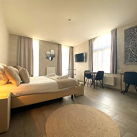 Otel Acropolis 
