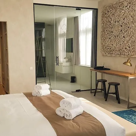 Otel Acropolis 
